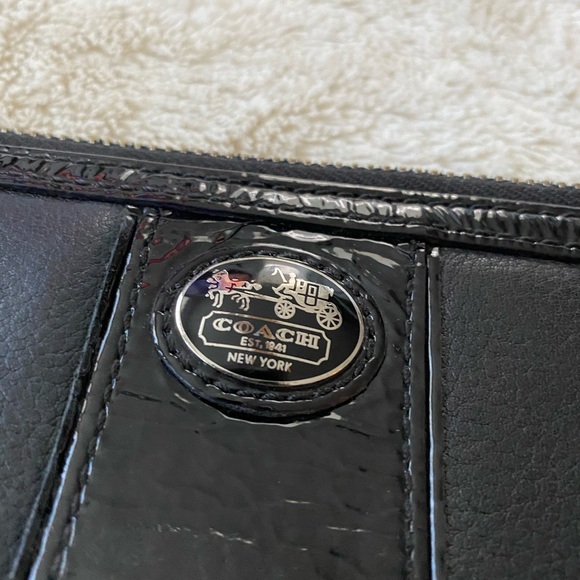 Coach Wallet - Picture 2 of 5